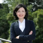 Dr. Regine Sauter